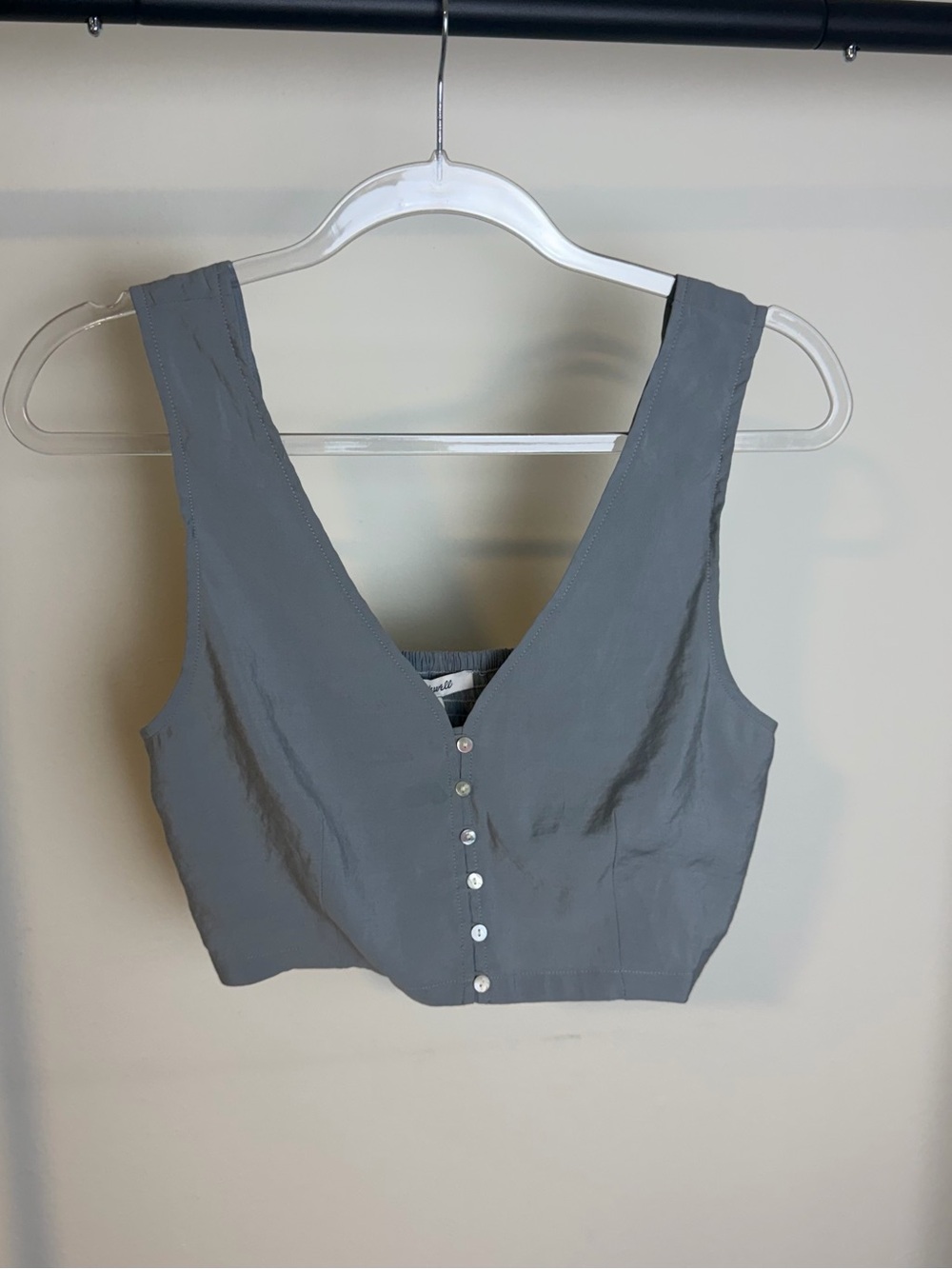 Madewell Gray V-Neck Button-Front Crop Tank